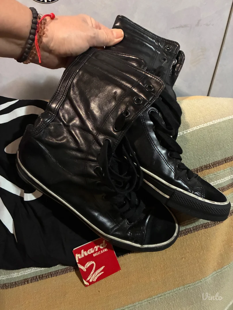 Phard crne duboke patike