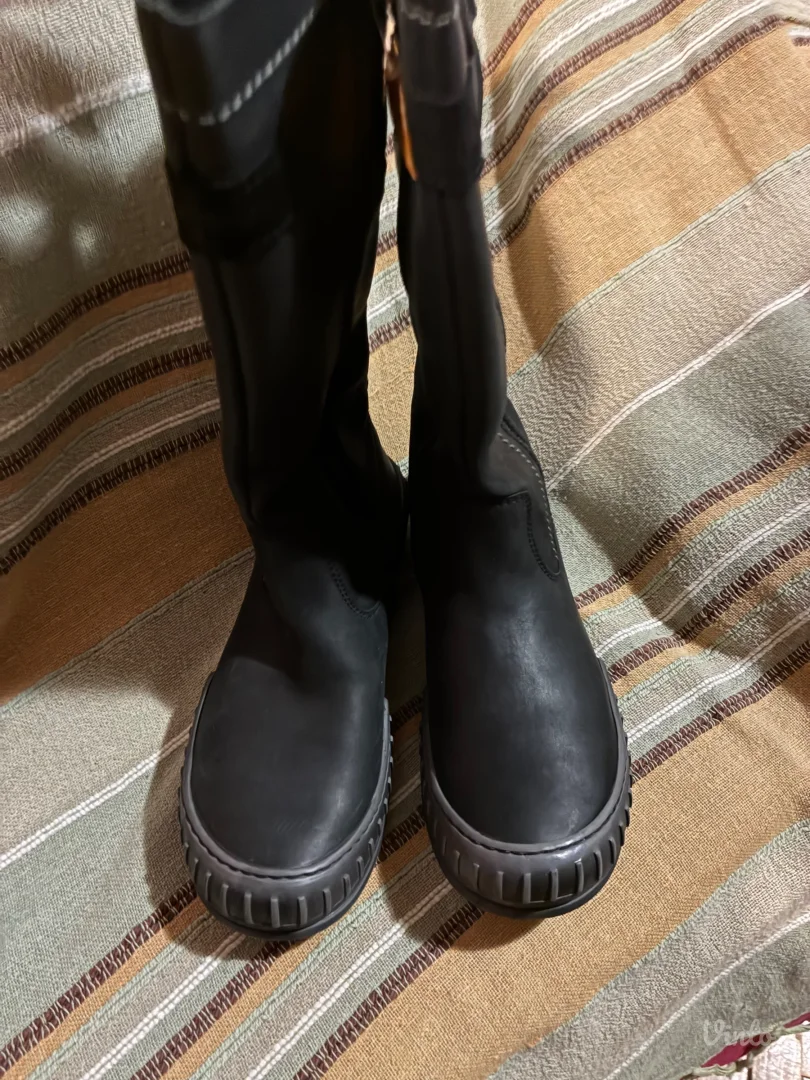 Crne sportske cizme Frodo