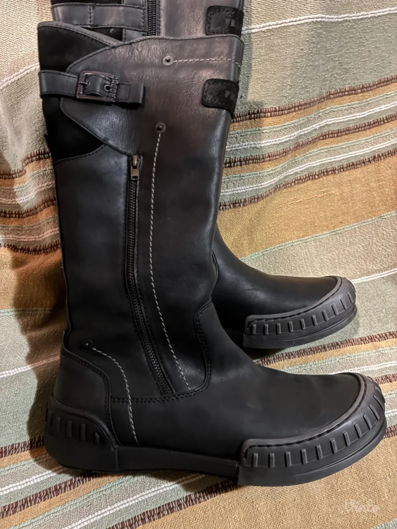 Crne sportske cizme Frodo