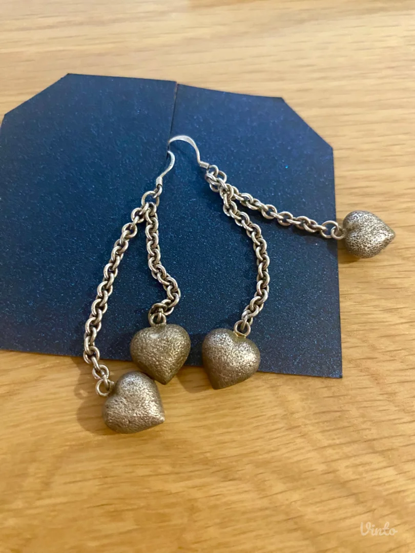 Mindjuse puna srca srebro