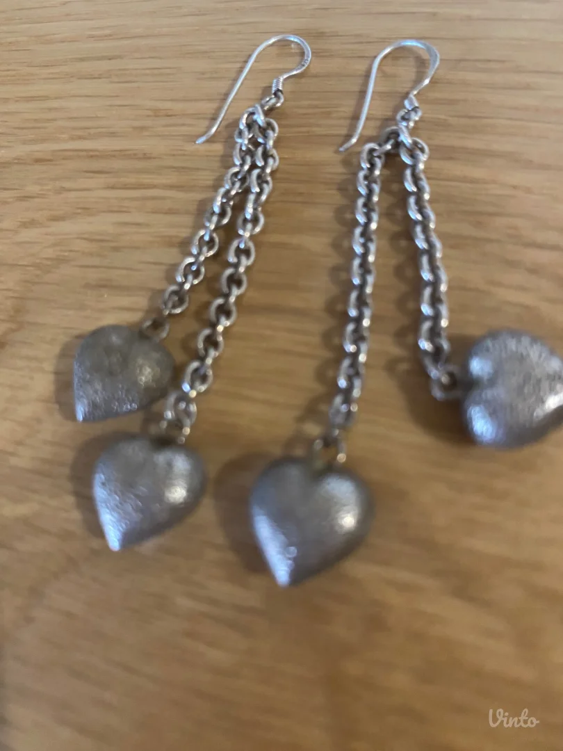 Mindjuse puna srca srebro