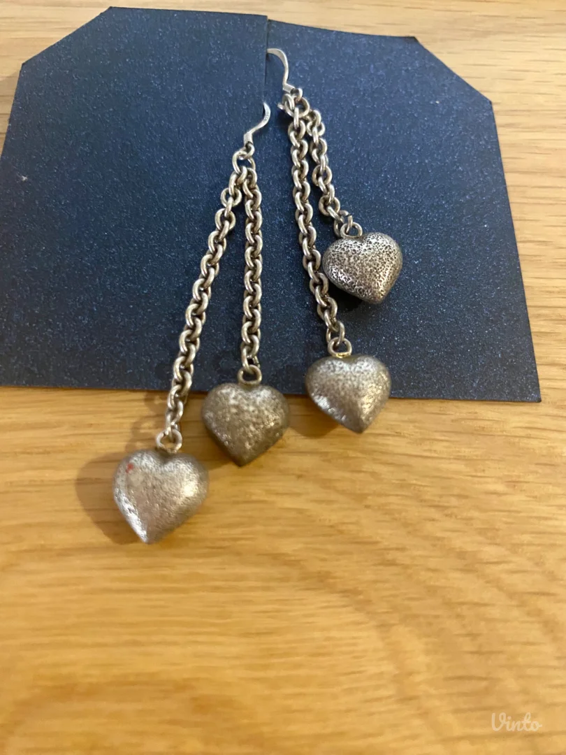 Mindjuse puna srca srebro