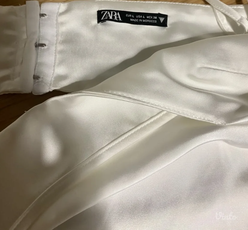 Zara haljina od satena