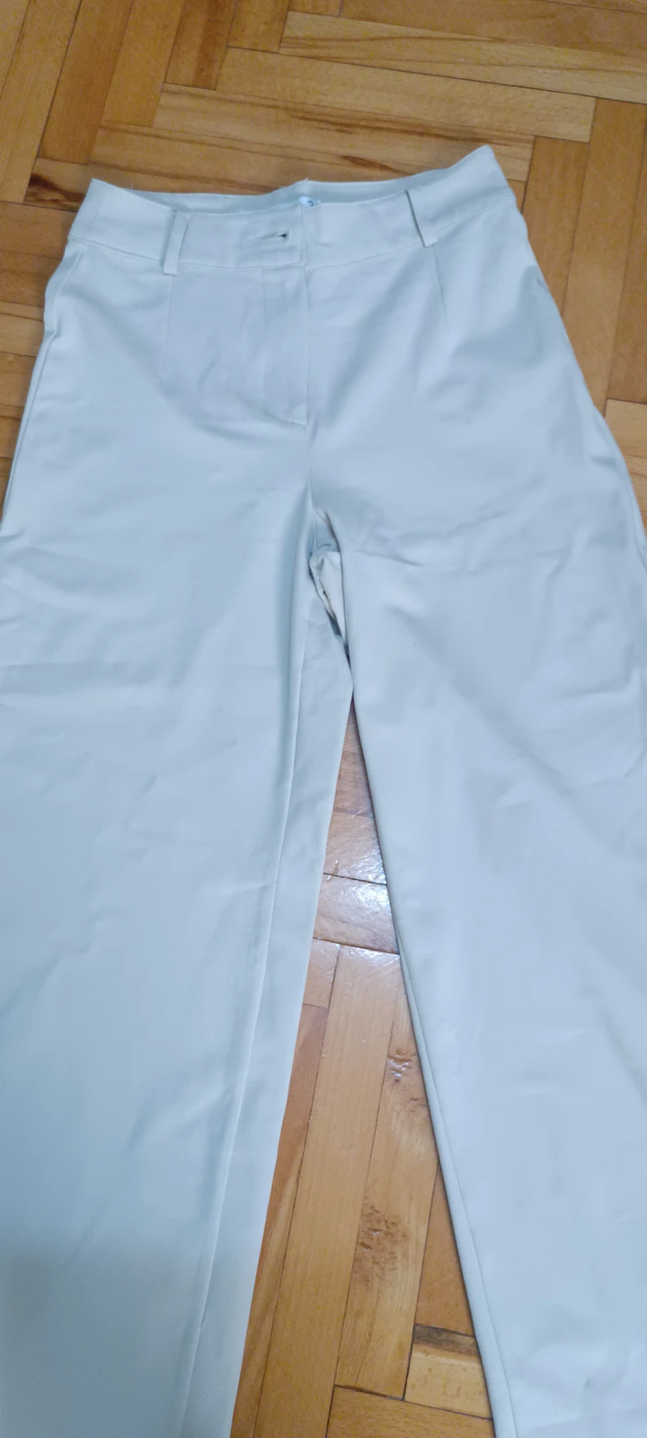 Leprsave pantalone Amisu