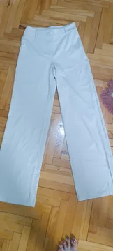 Leprsave pantalone Amisu