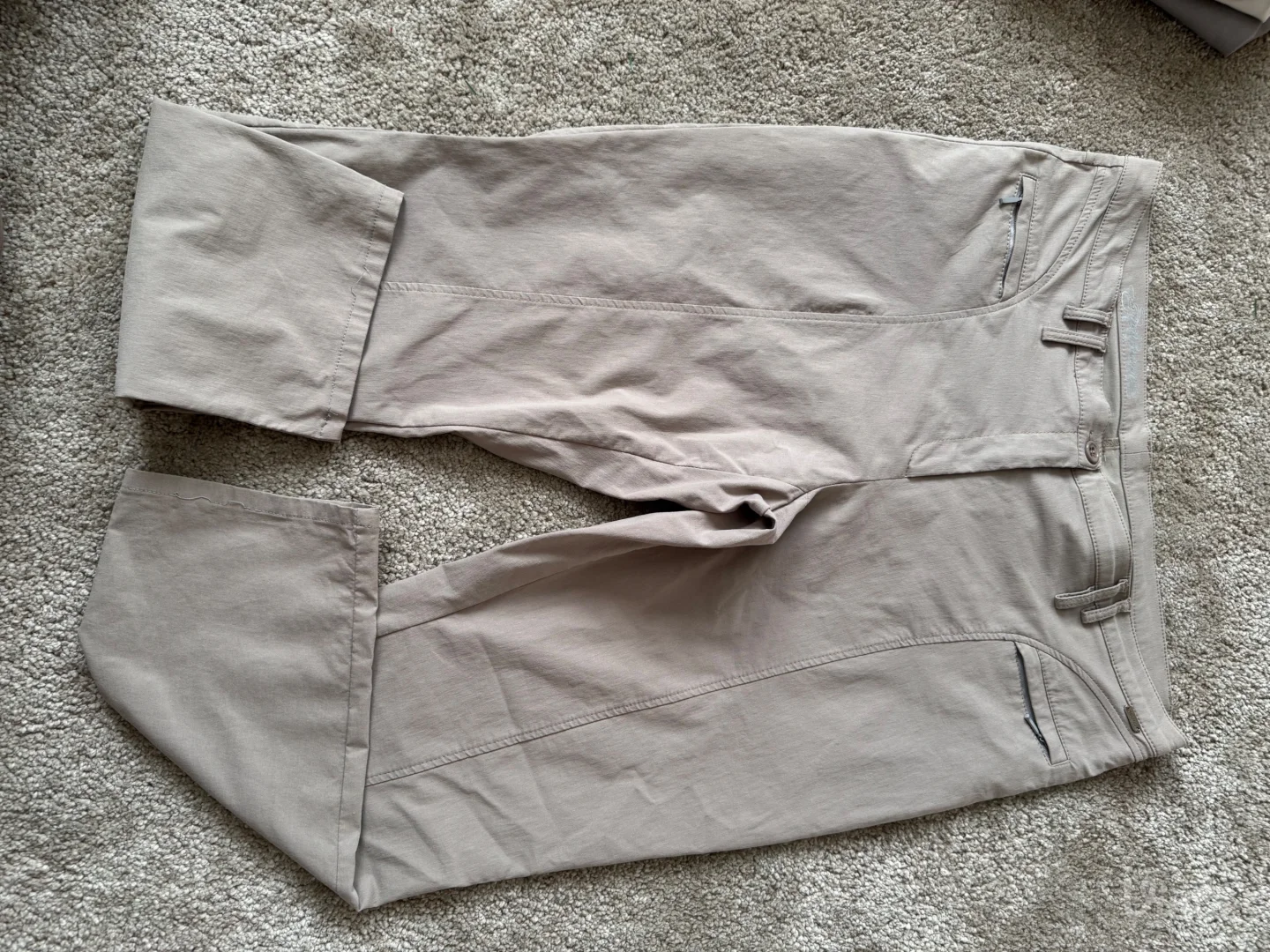 5pari brendiranih pantalona vel.44