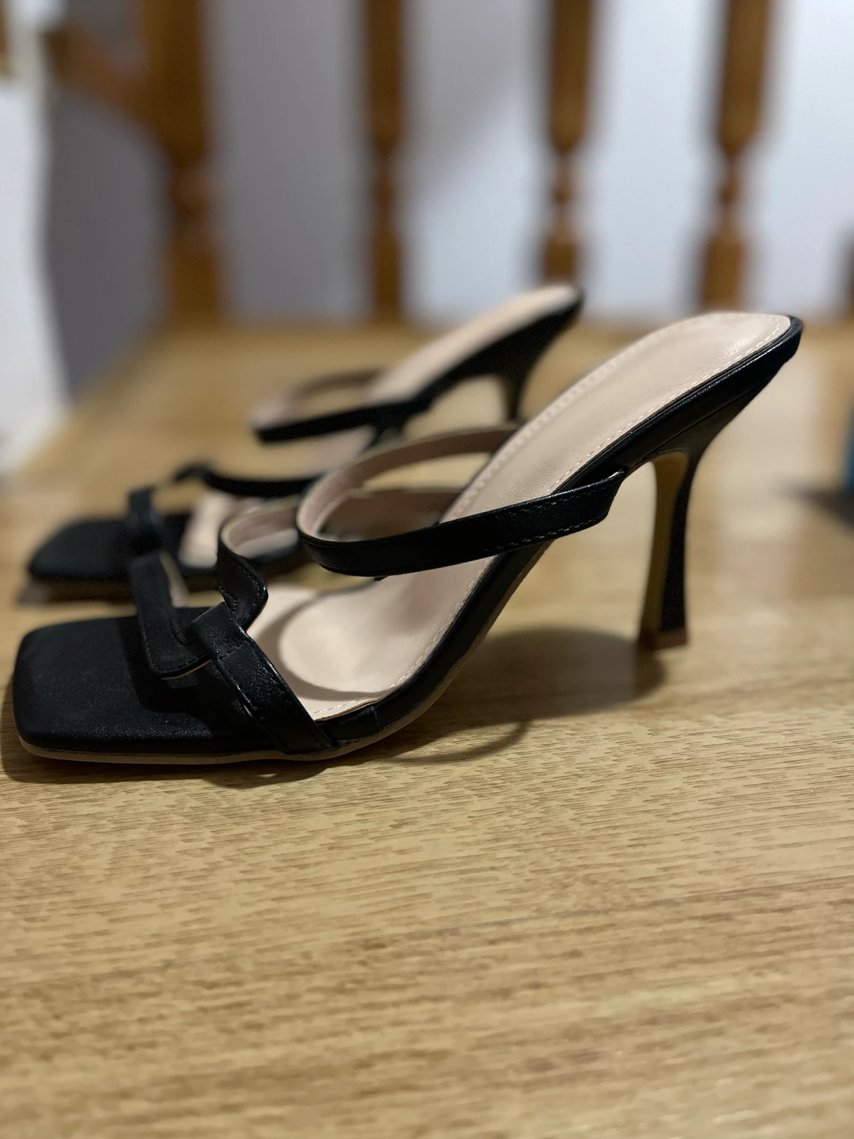 Crne stikle br.37 - nove