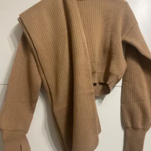 Dzemperic i pantalone komplet