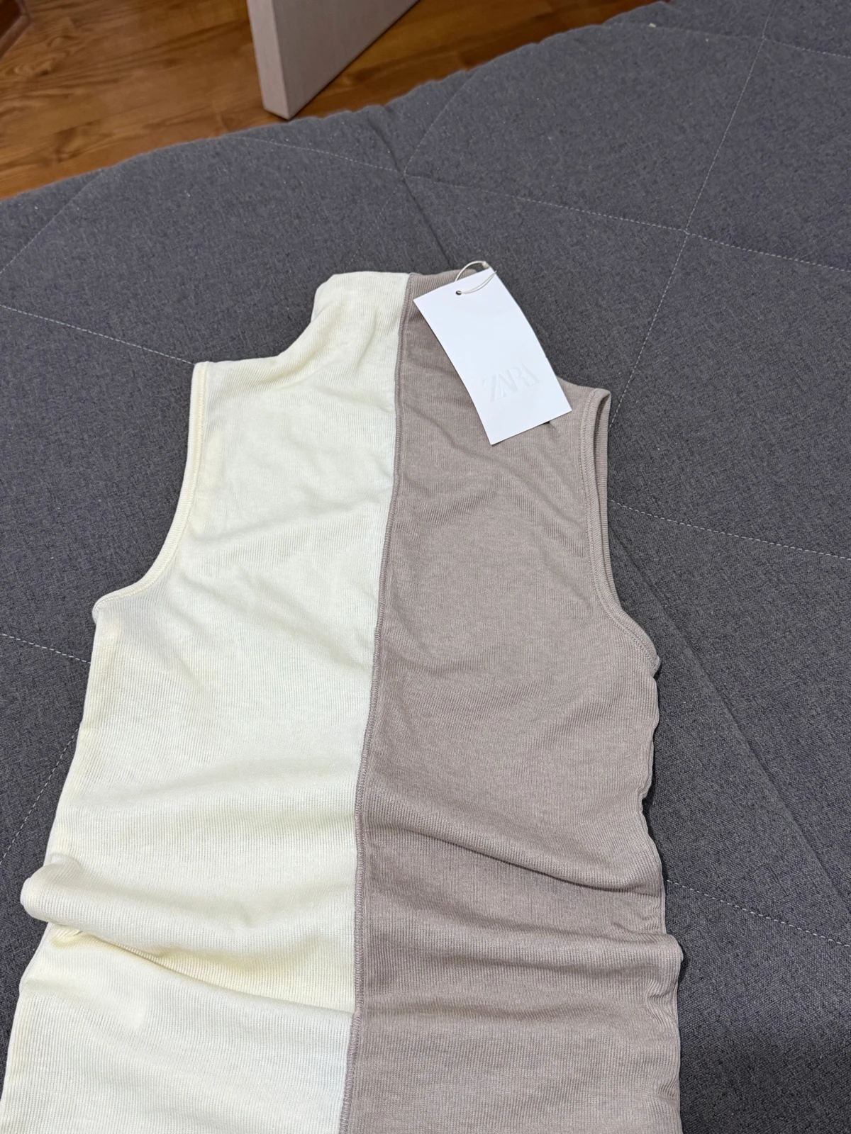 zara nova majica