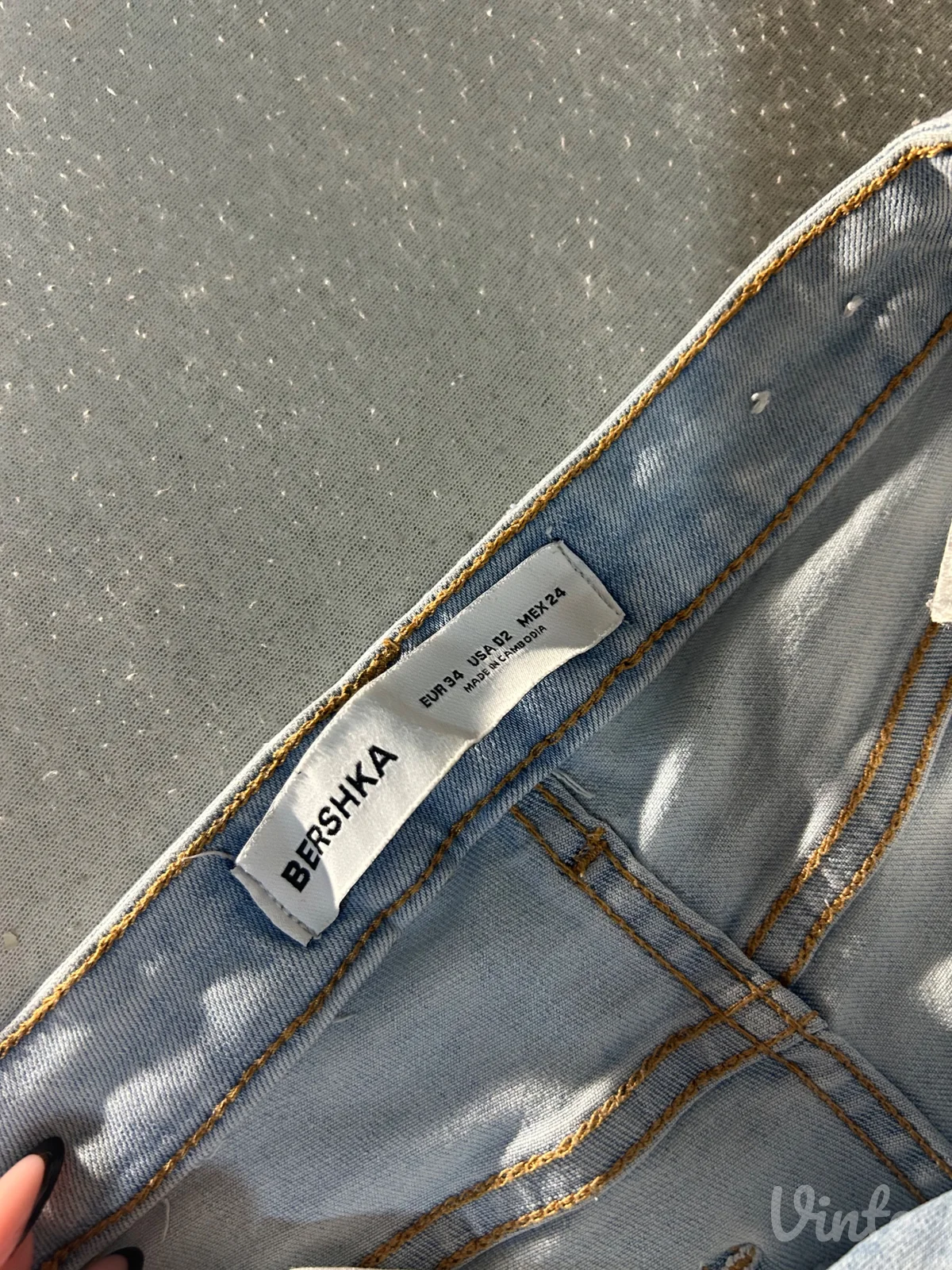 BERSHKA farmarke zenske