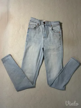 BERSHKA farmarke zenske