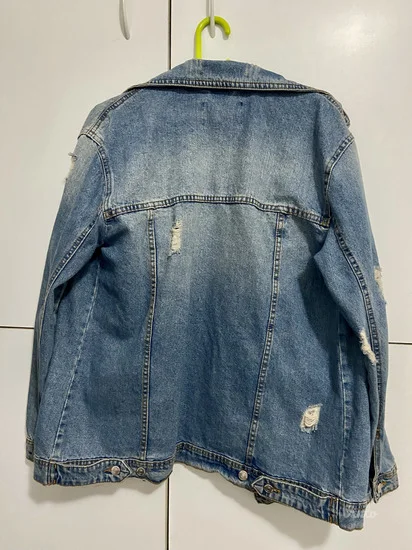 Stradivarius M zenska teksas jakna