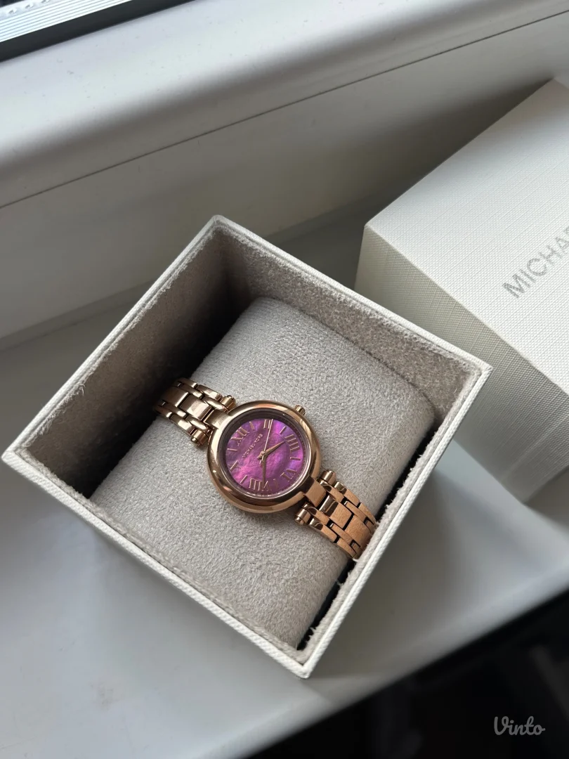 Michael Kors zenski sat kao NOV