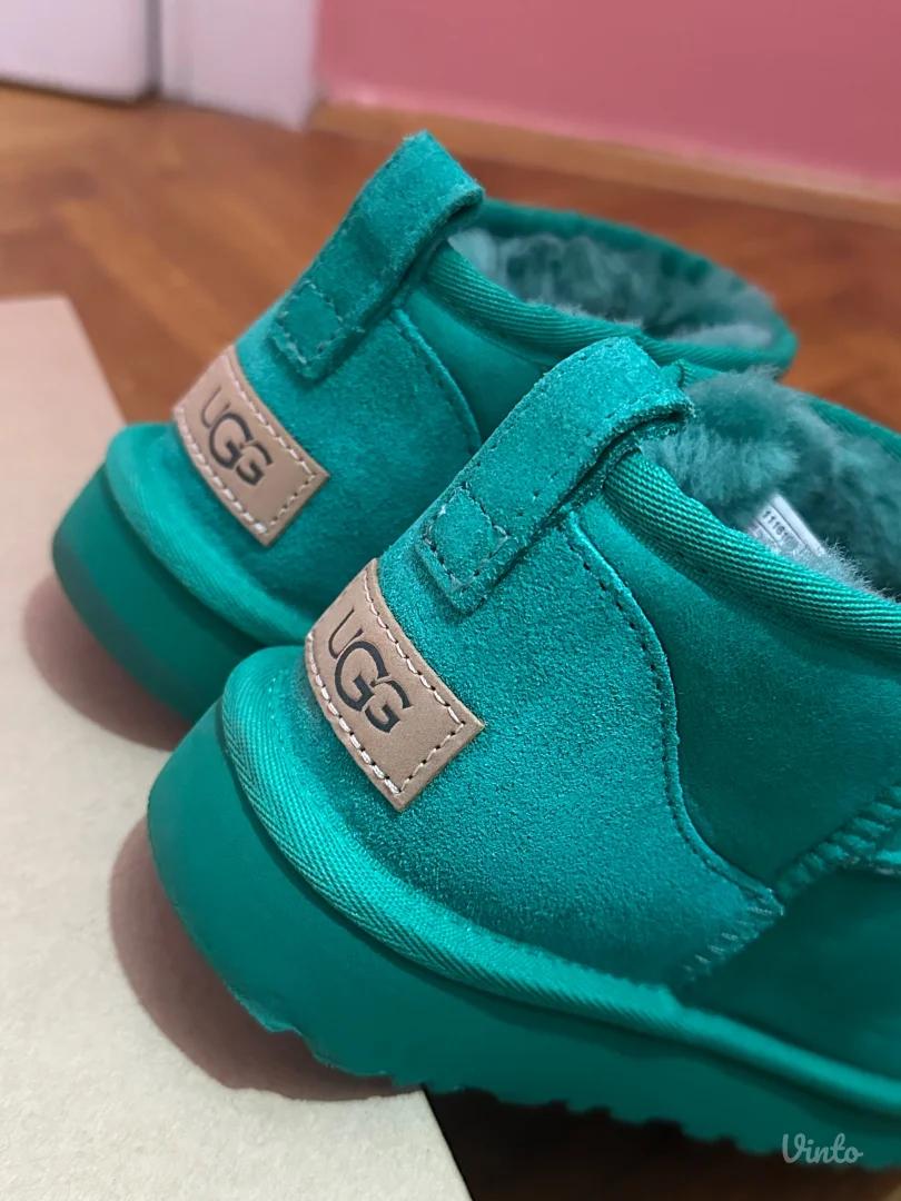 Ugg zelene ultra mini 38
