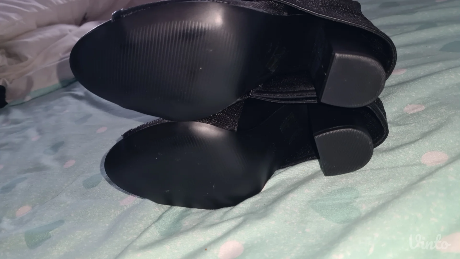 Cizme na stiklu crne