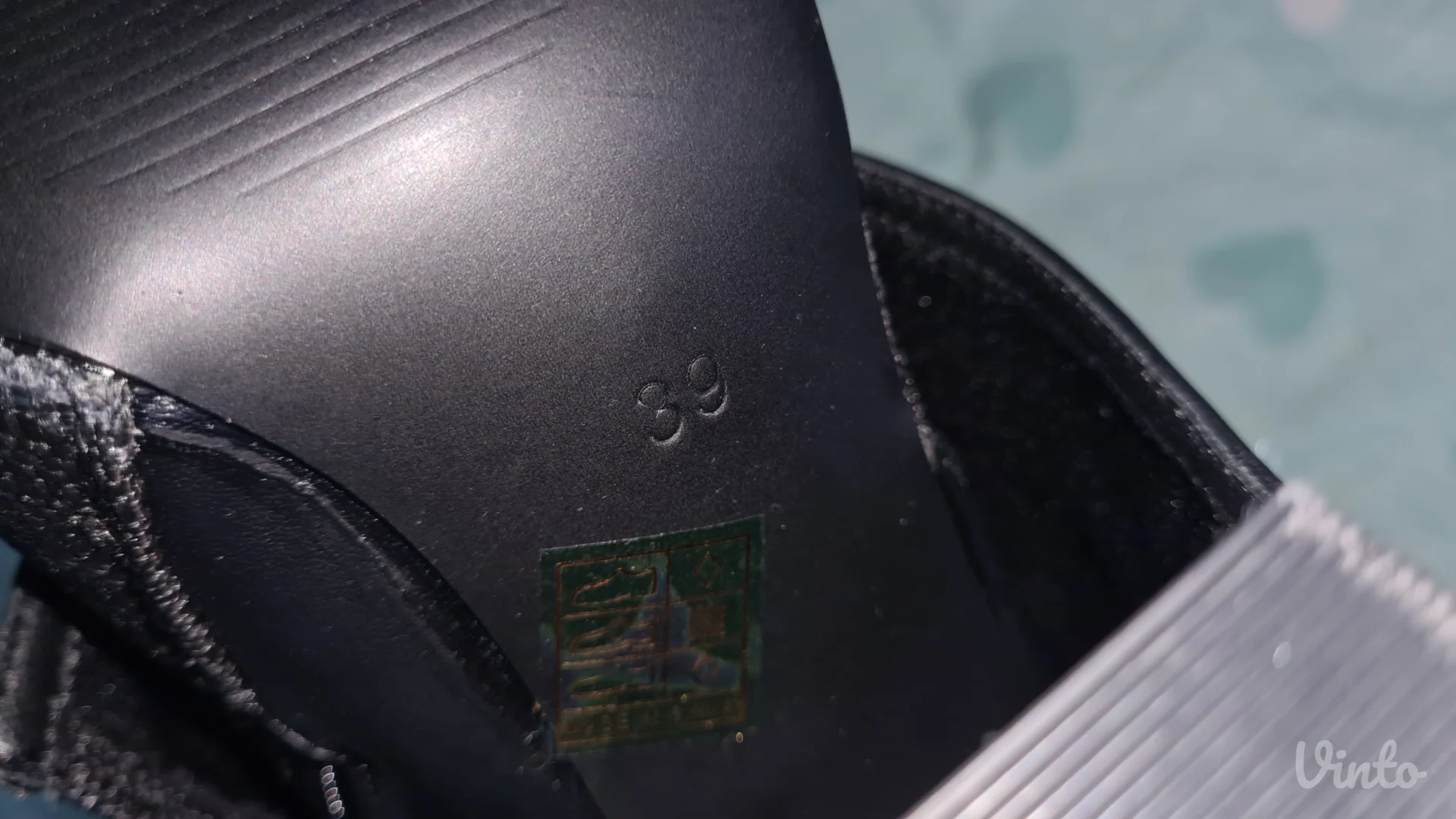 Cizme na stiklu crne