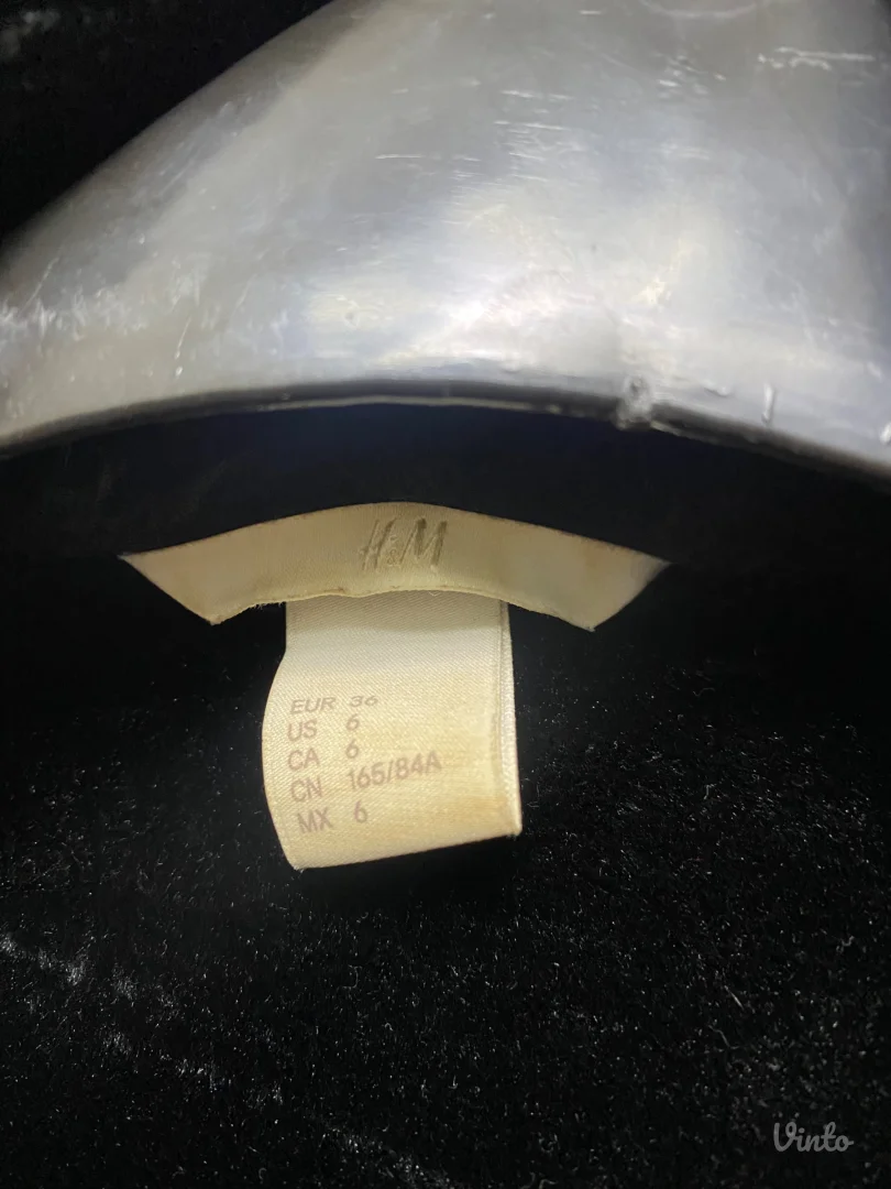 H&M ženska jakna M vel.