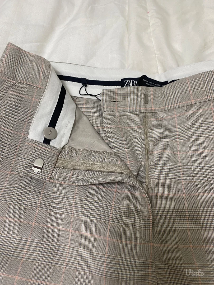 Zara pantalone 7/8 nogavice