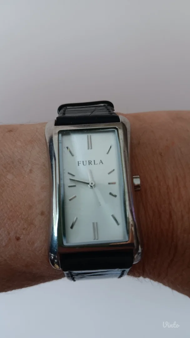 Zenski sat Furla