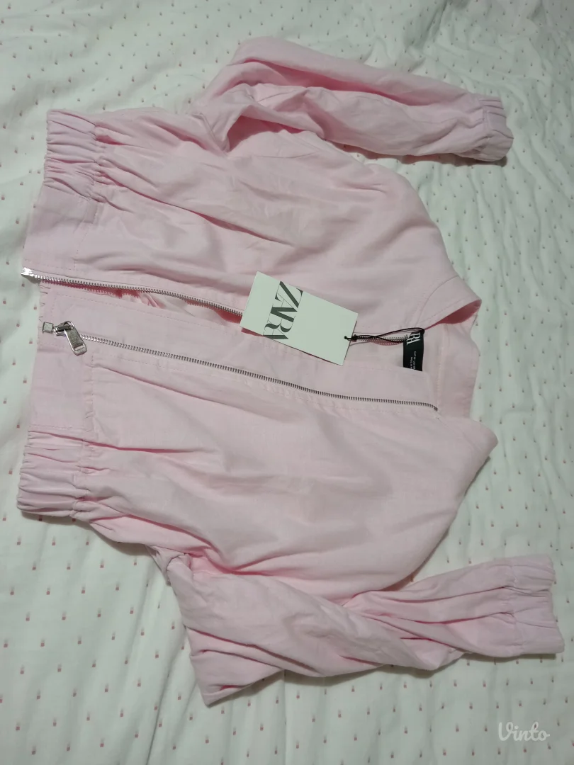 Zara kratka bomber jaknica