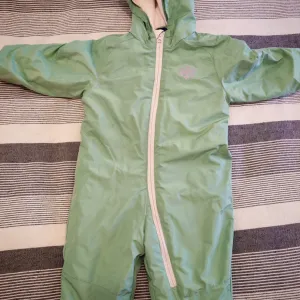 Dečiji skafander 104 veličina