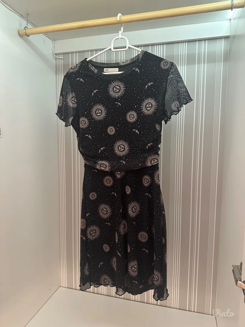 Stradivarius estetična letnja haljina