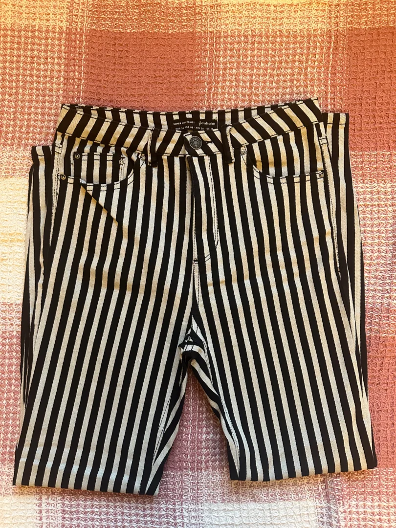 Stradivarius skinny high waist farmerke na pruge