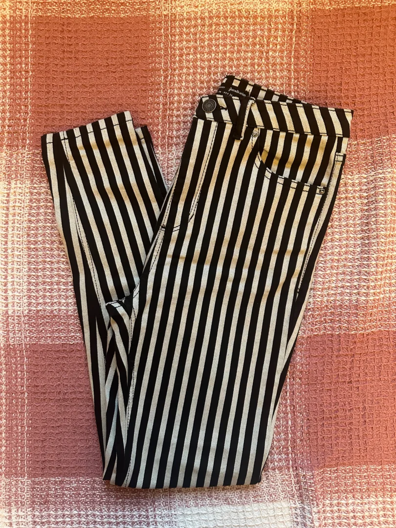 Stradivarius skinny high waist farmerke na pruge