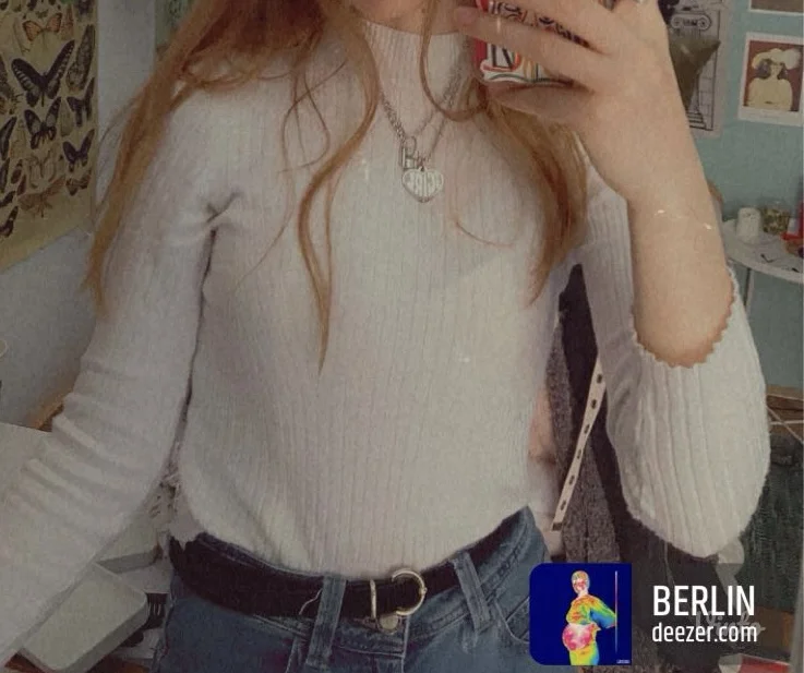 Bershka klasična bela pamučna rolka