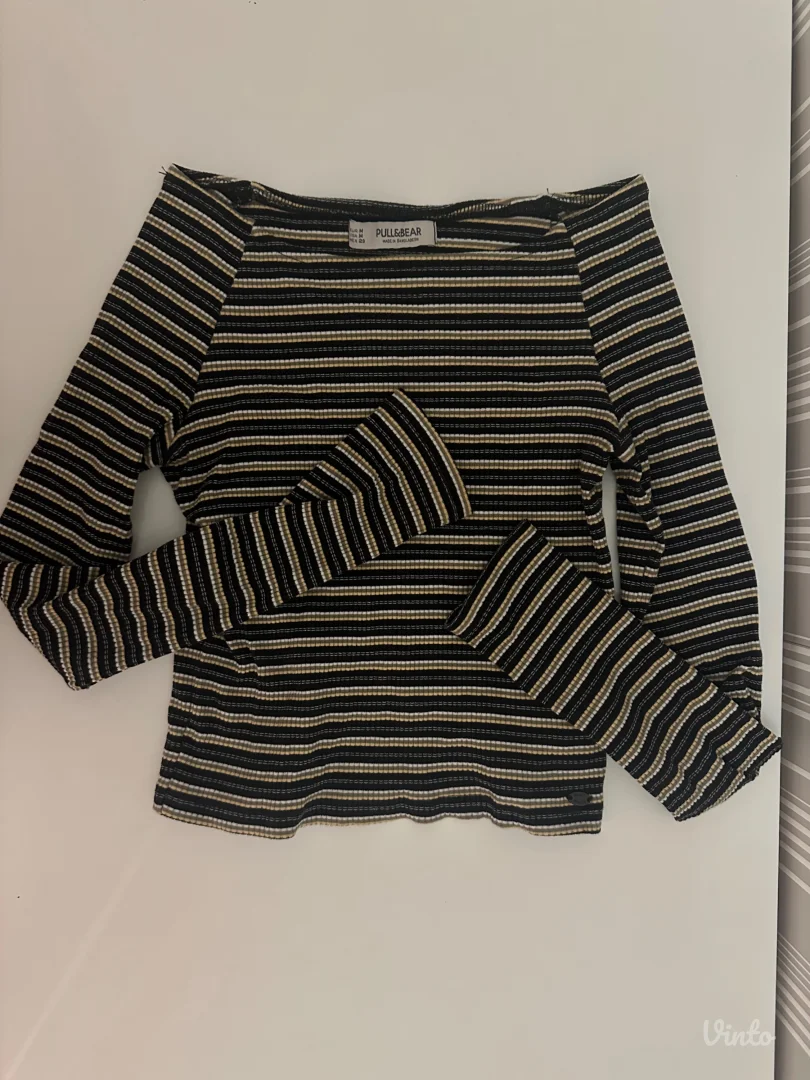 Pull&Bear majica na pruge