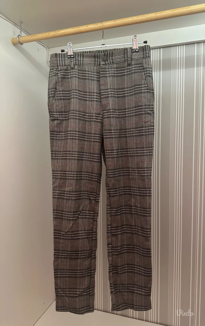 Stradivarius checkered, casual pantalone