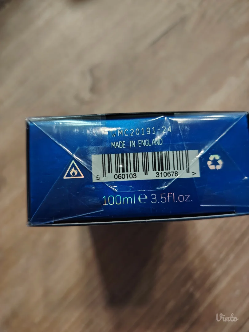 Parfem molecul escentric 01 iris