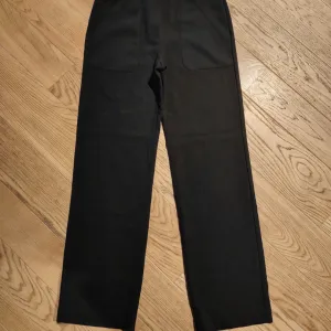 Mango pantalone