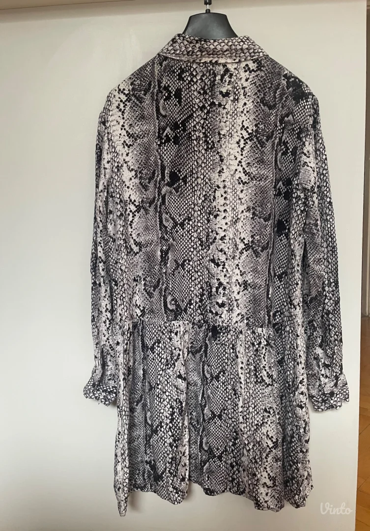 Stradivarius haljina