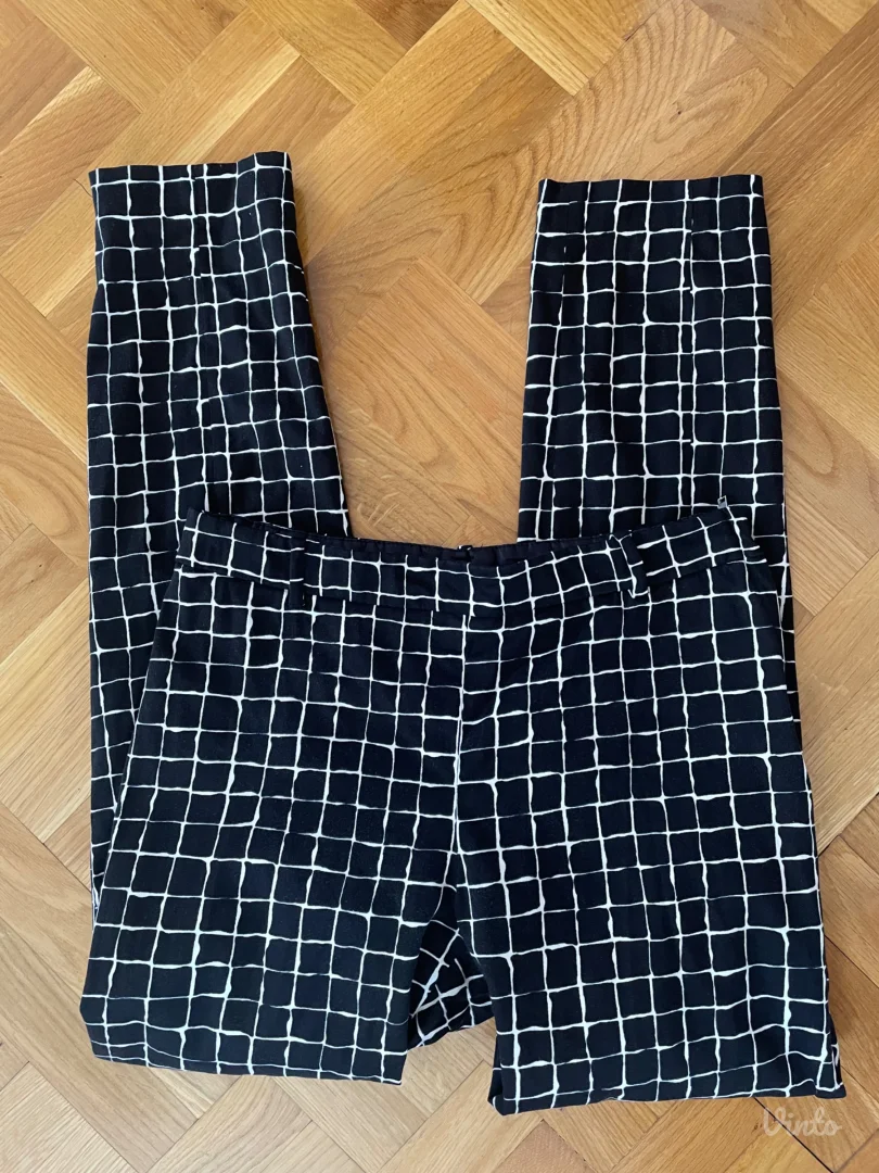 Zara pantalone