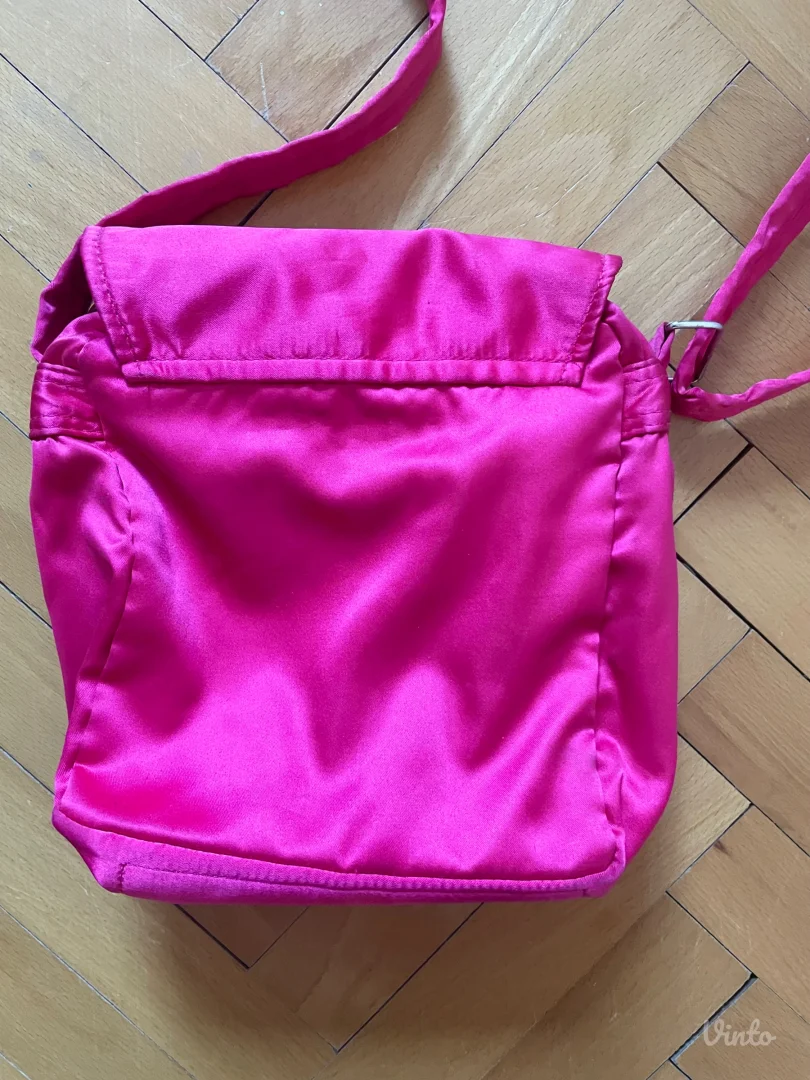 Pink torba