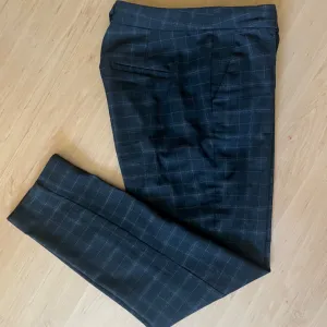 Mango pantalone