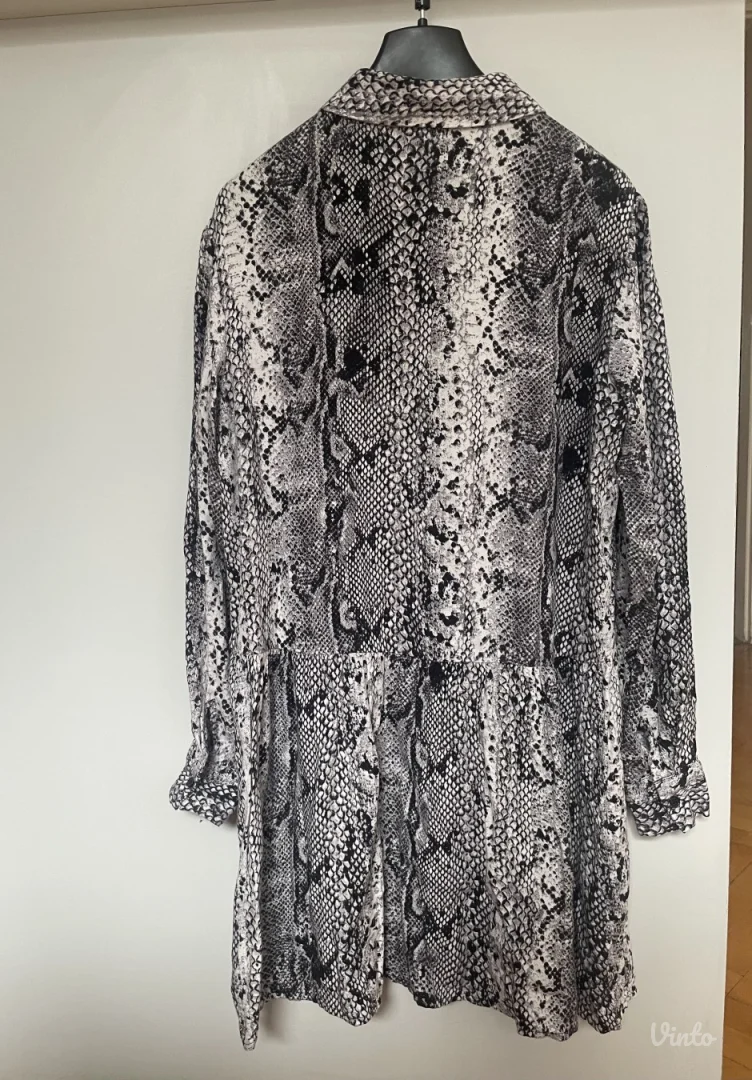 Stradivarius haljina