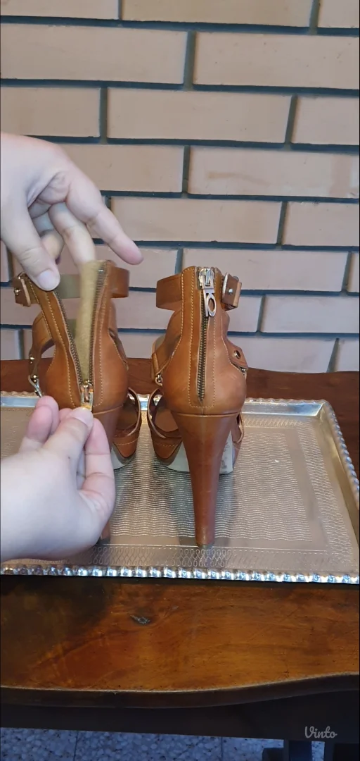 Braon kožne platform sandale sa kaiševima