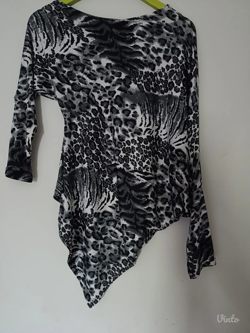 Asimetricna bluza M