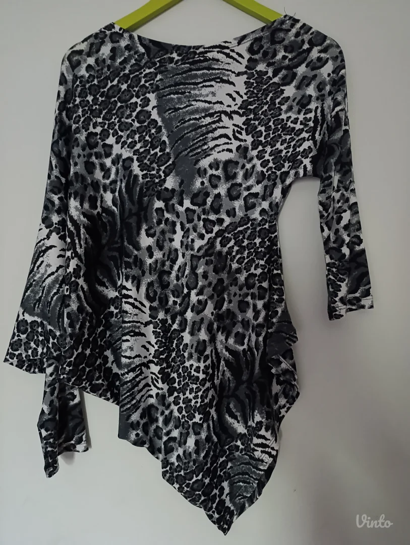 Asimetricna bluza M