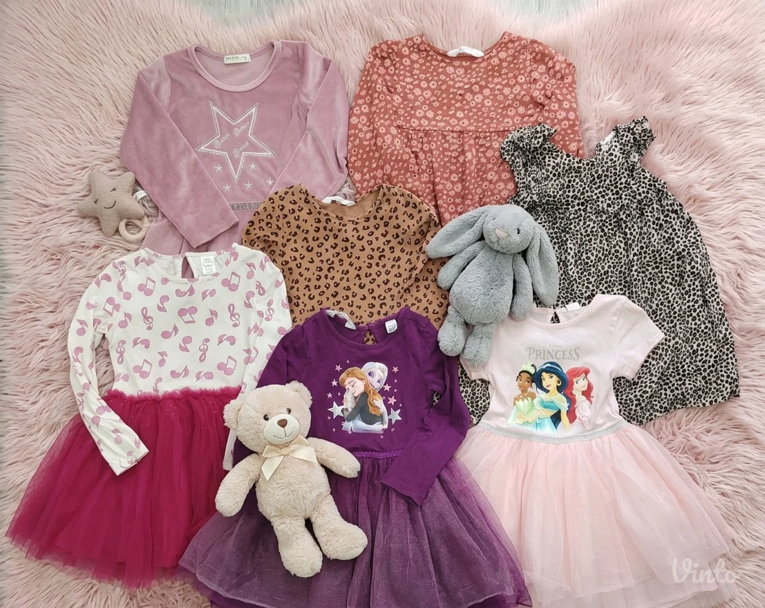 7 dečijih haljinica 2500 dinara