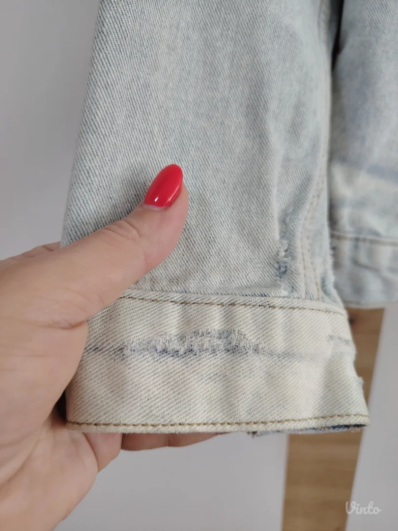 Teksas jakna moderna