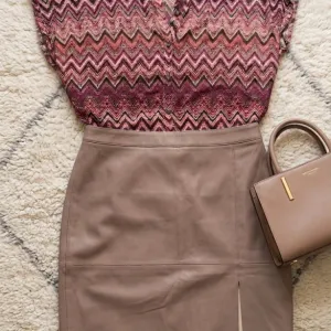 Set suknja i košulja