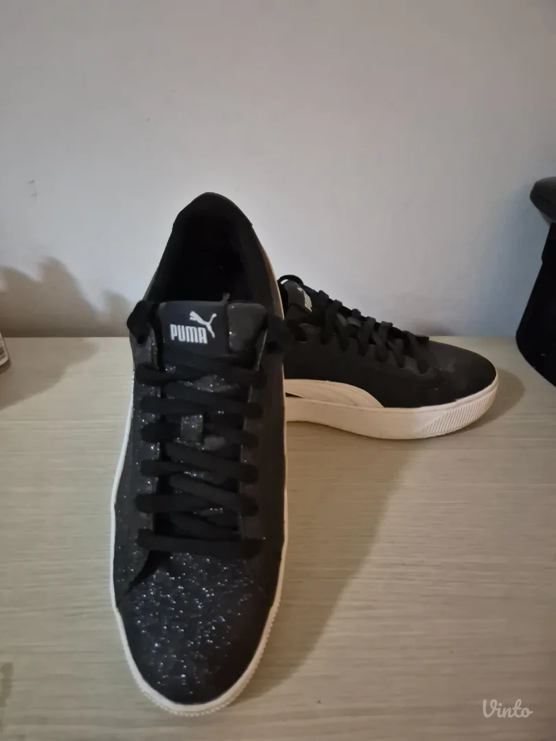 Puma-crne zenske patike