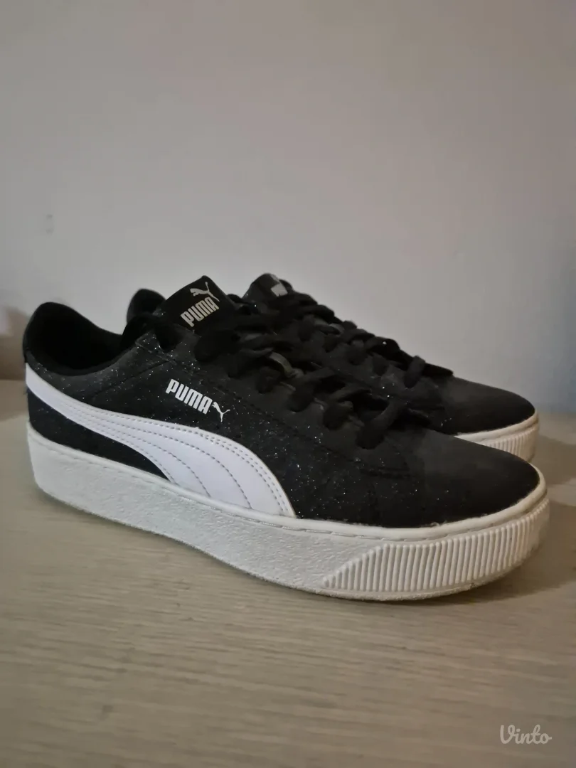 Puma-crne zenske patike