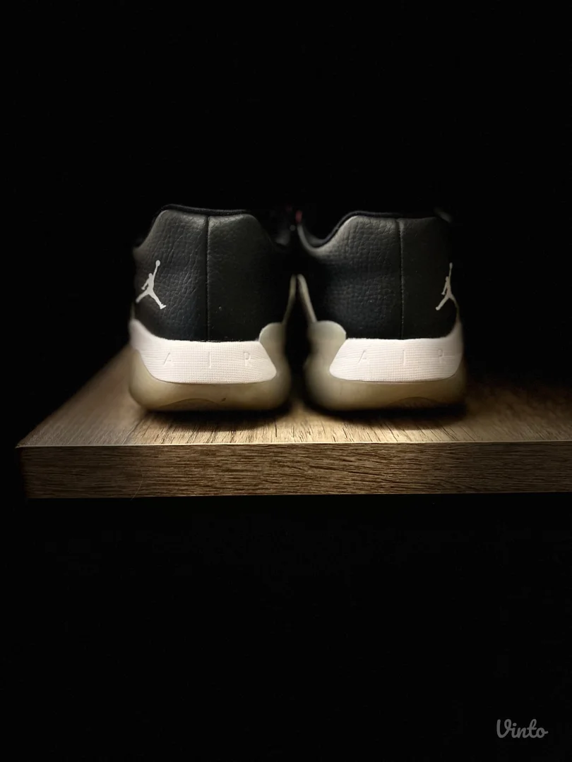 Jordan - zenke patike