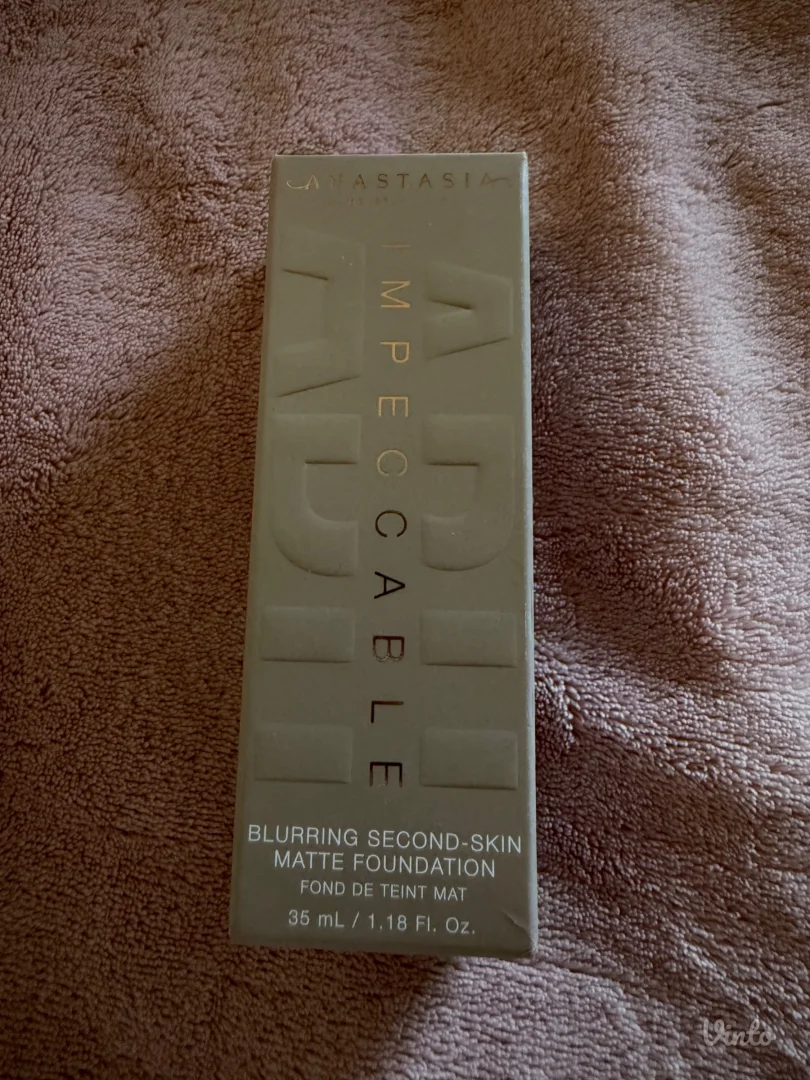 Anastasia Beverly Hills Impeccable puder NOVO