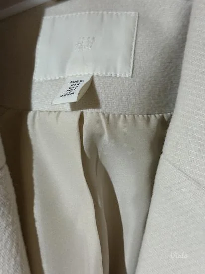 H&M crni i beli kaput