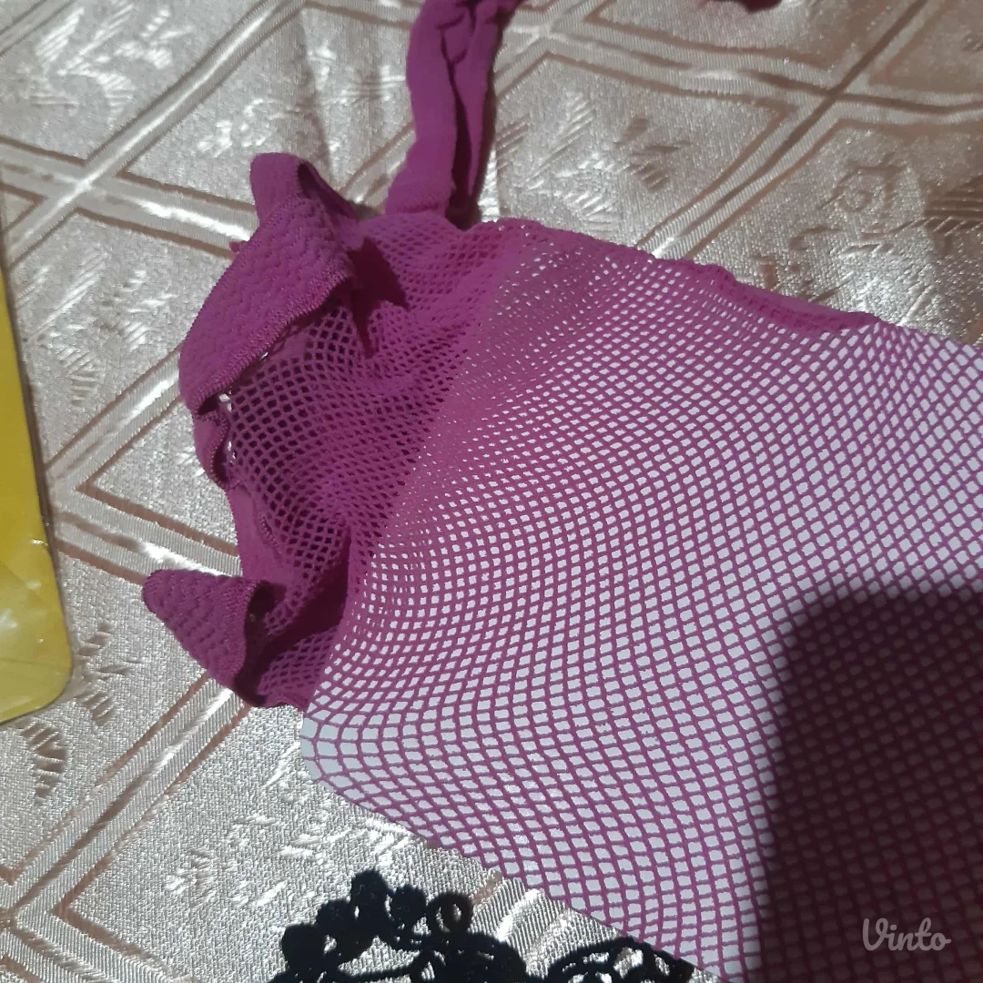 Nove Roze mrezaste carape + Maska